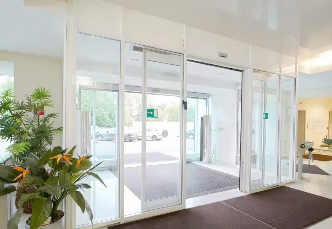 HMZ Door